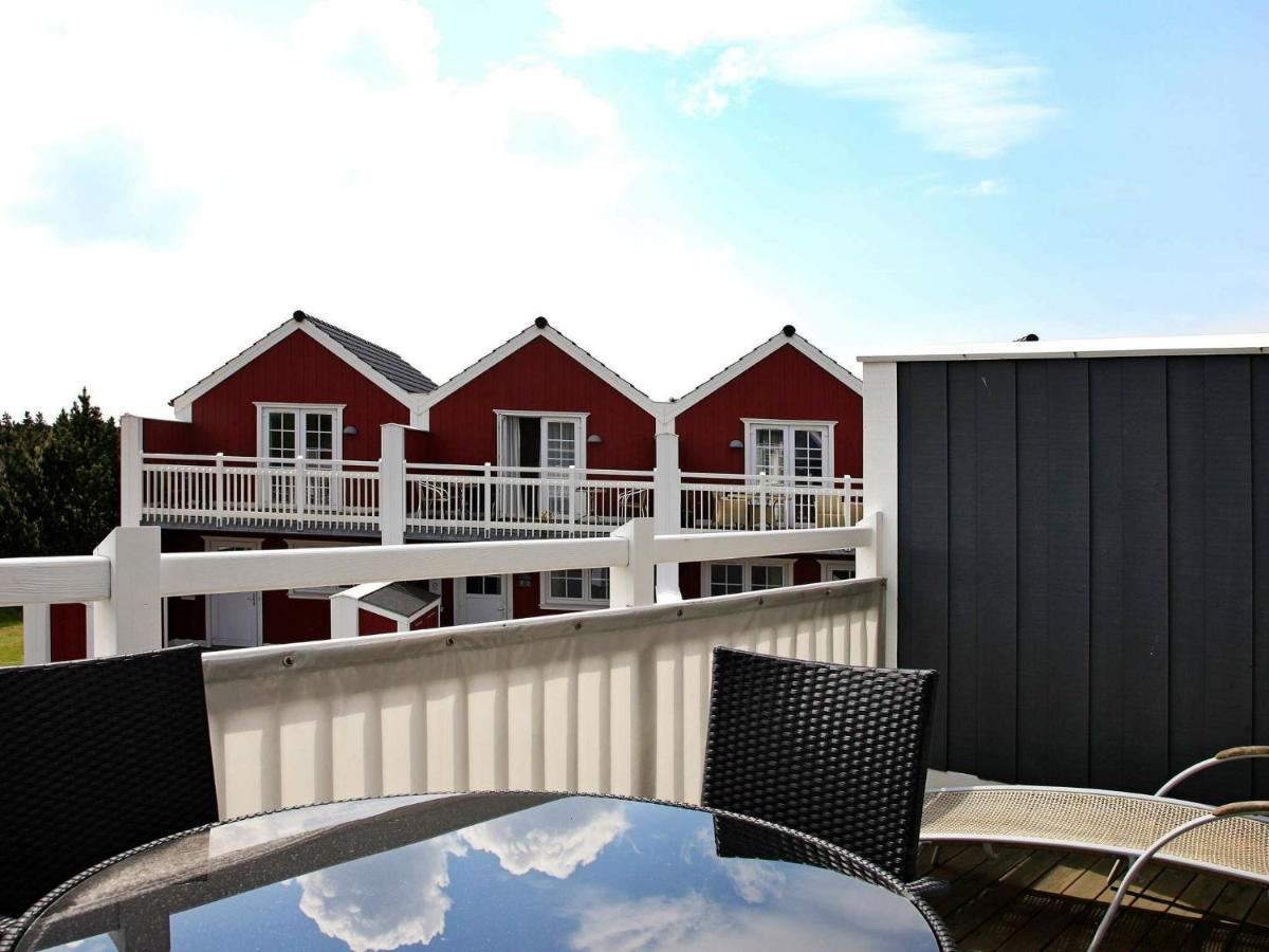 Holiday Home Blavand Xxxv Номер фото